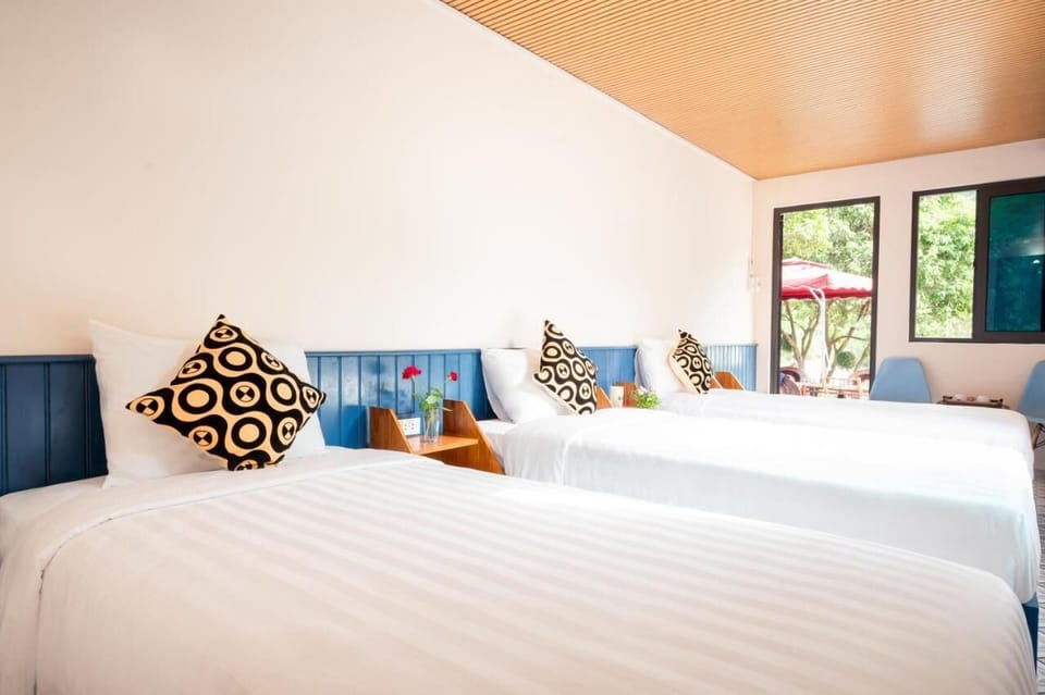 Panoramic Triple Room | Premium bedding, in-room safe, desk, laptop workspace