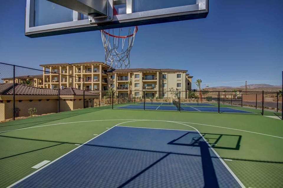 Sport court