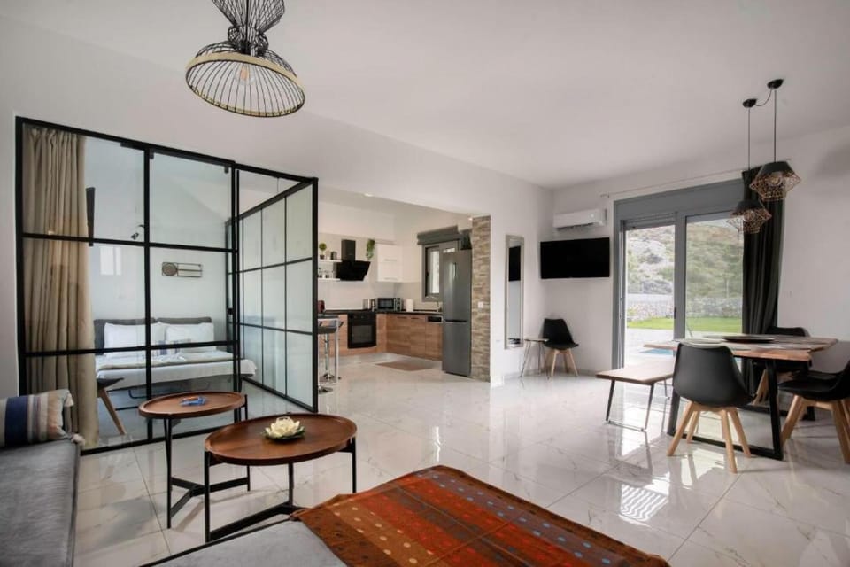 Villa | 2 bedrooms, soundproofing