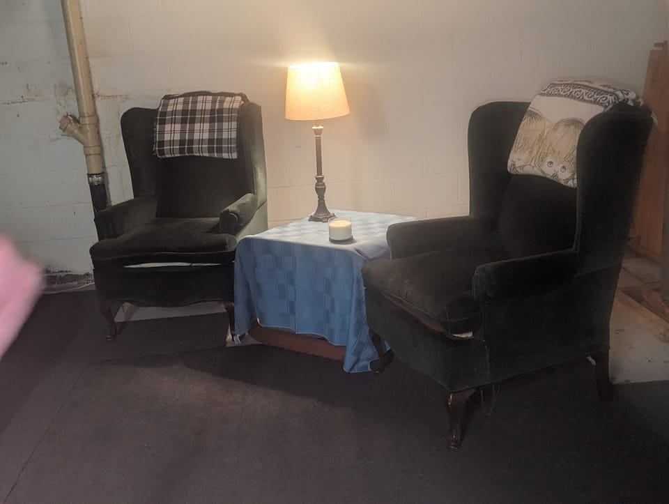 Hot Tub Area Seating 