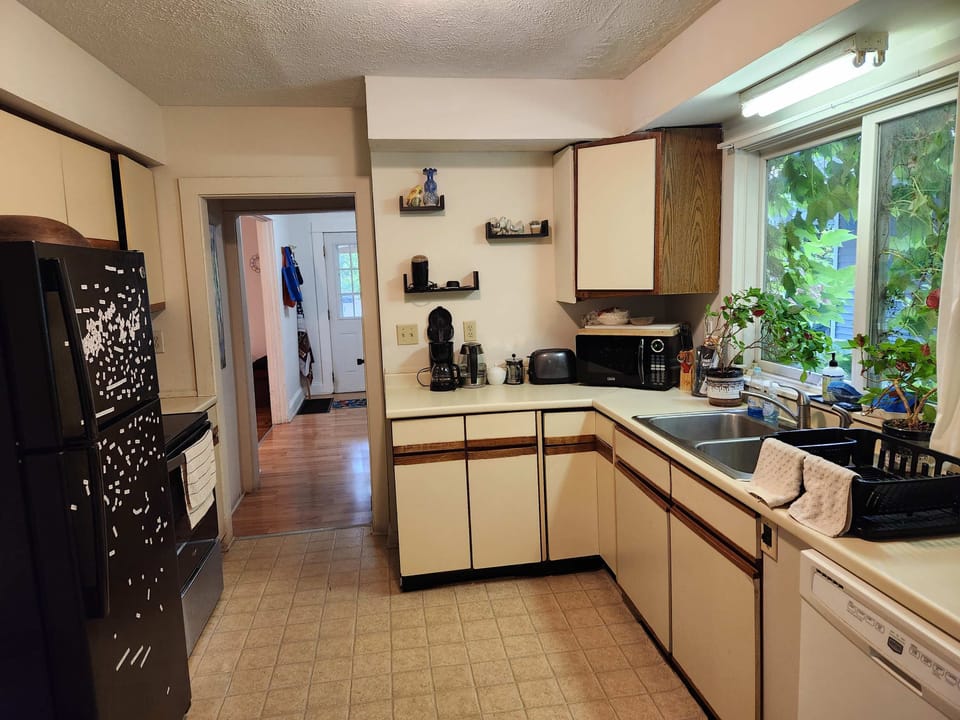 Kitchen, looking toward Entry