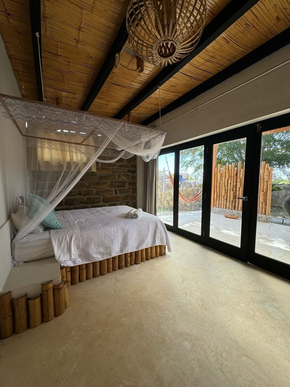 Comfort Double Room, 4 Bedrooms | Hypo-allergenic bedding available, down comforters, memory foam beds