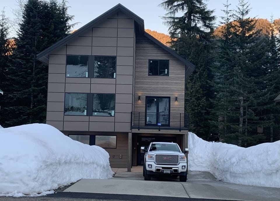 Front cabin 