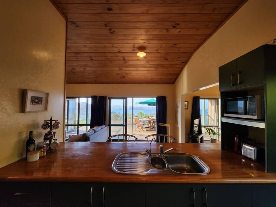 Kitchen (1)