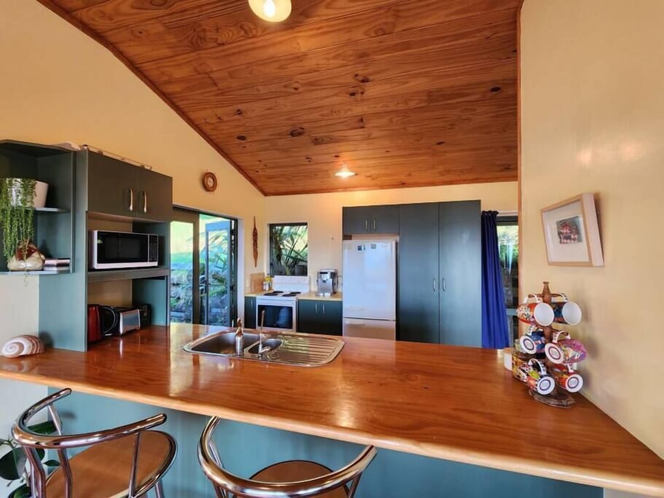 Kitchen (2)