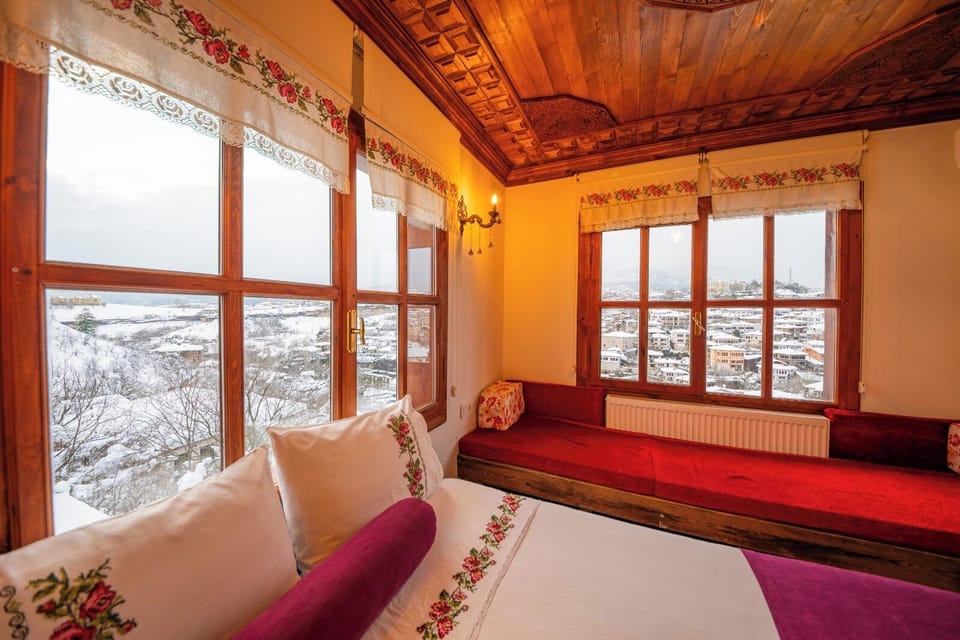 Deluxe Double Room | Premium bedding, soundproofing, free WiFi, bed sheets