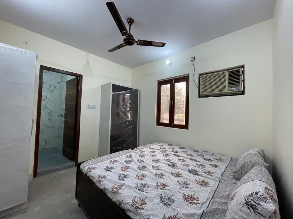 Deluxe Double Room | Desk, soundproofing, free WiFi