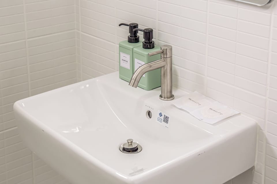 Shower, hydromassage showerhead, hair dryer, bidet
