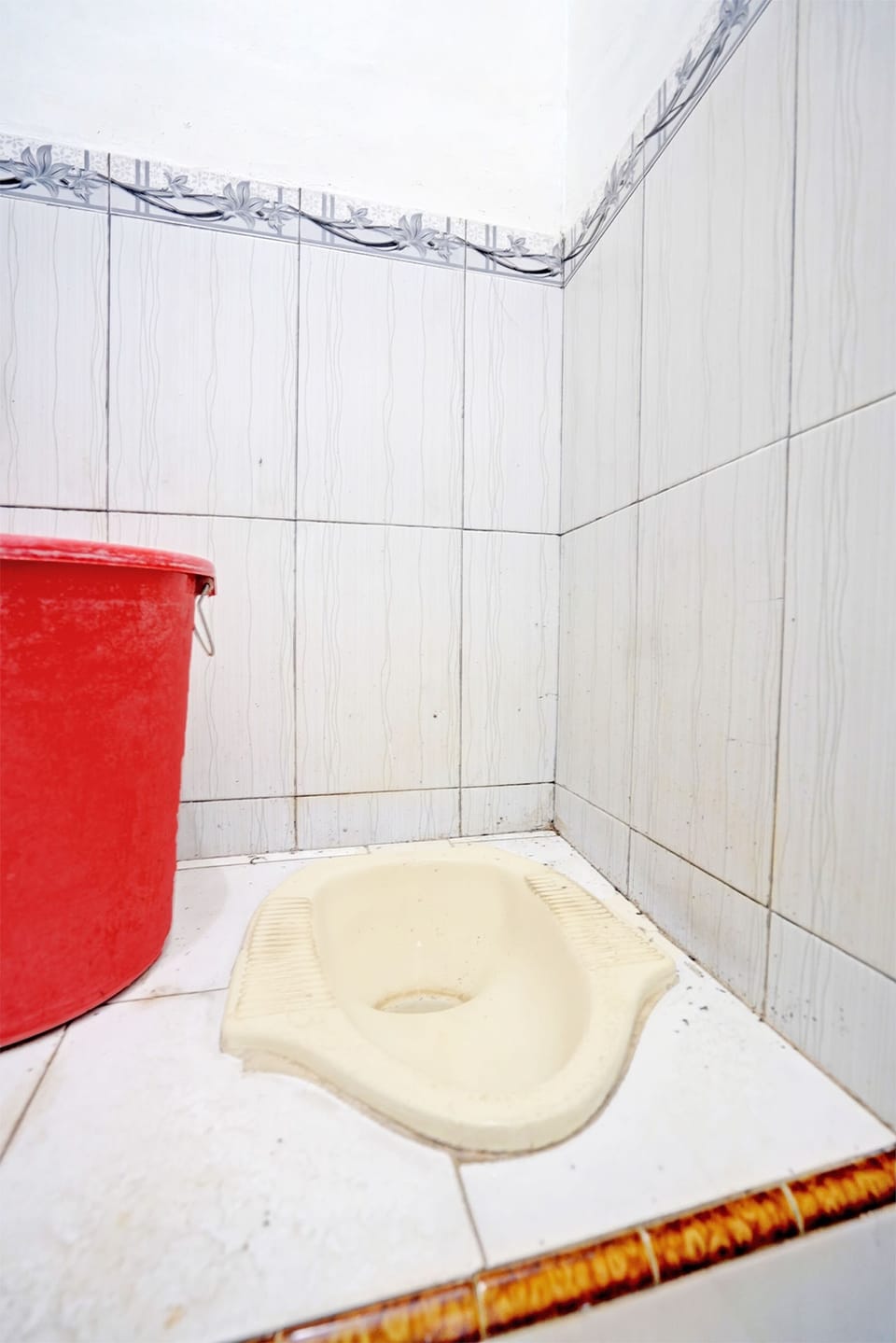 Standard Double Room | Bathroom | Shower, towels