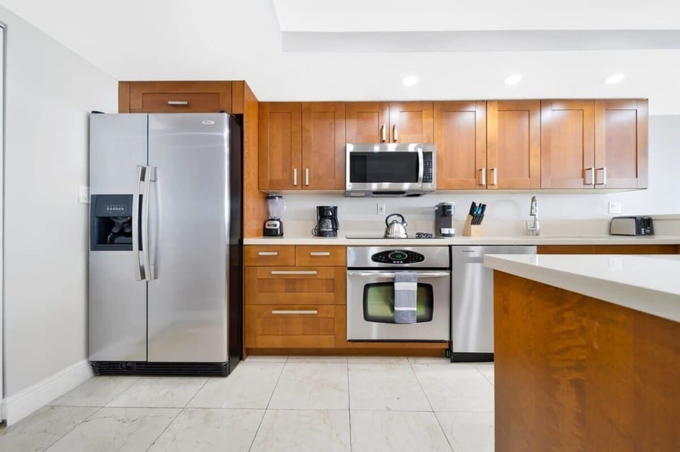 Fully equipped kitchen