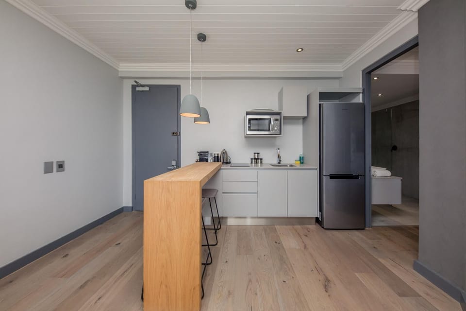 Apartment | 1 bedroom, desk, Internet