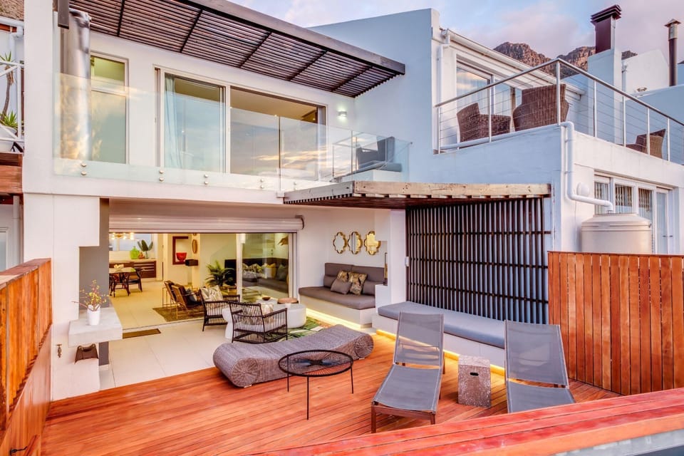 House | 3 bedrooms, desk, Internet