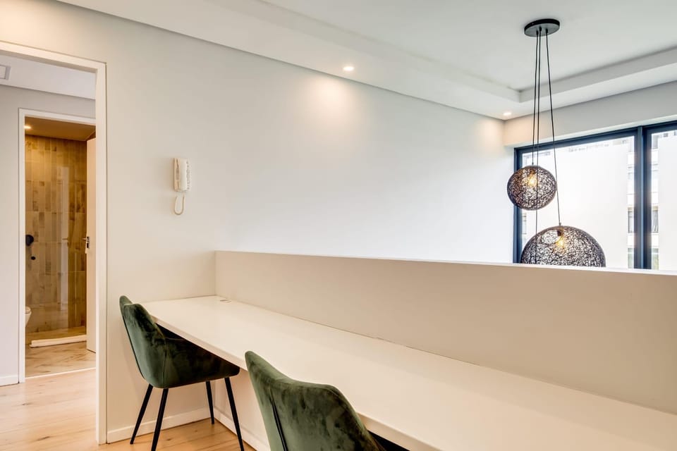 House | 2 bedrooms, desk, Internet