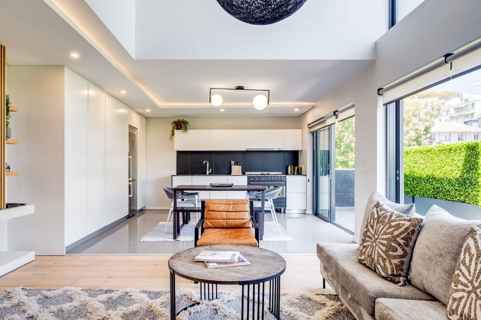 House | 2 bedrooms, desk, Internet