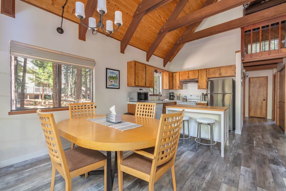 Dining Area to Kitchen