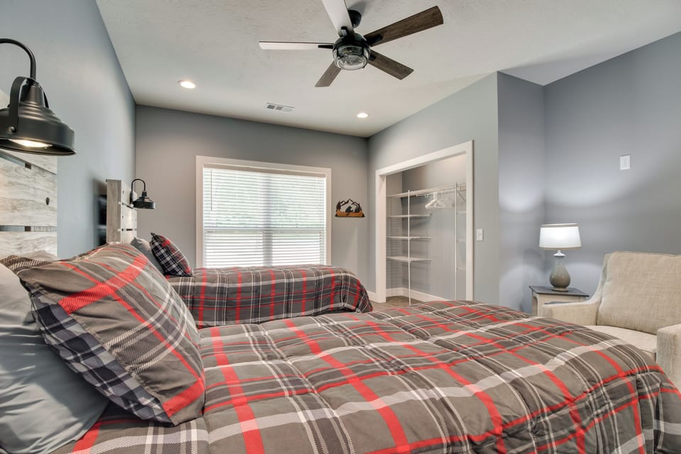 House (2 Bedrooms) | Interior
