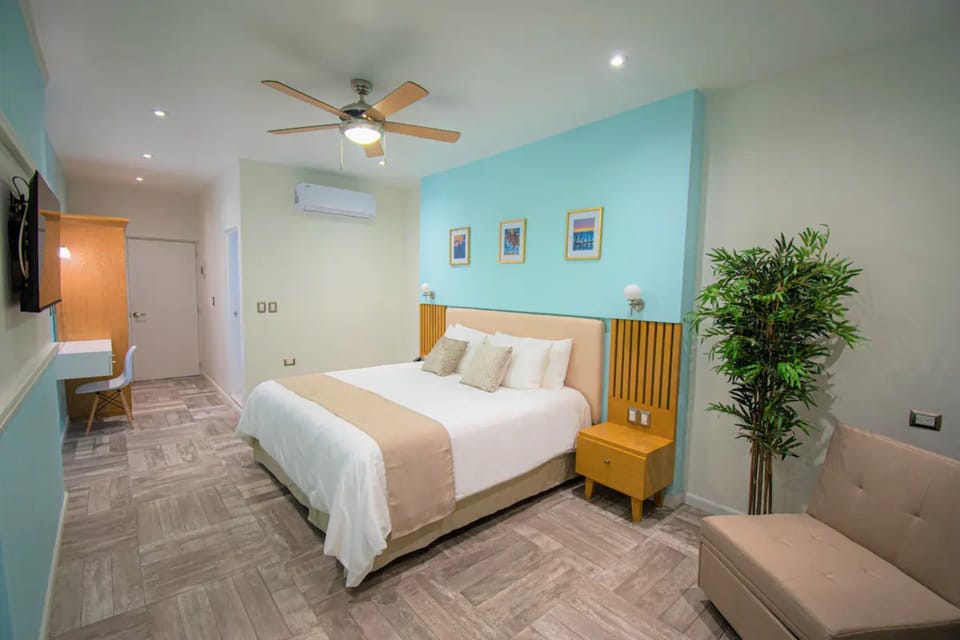 In-room safe, free WiFi, bed sheets