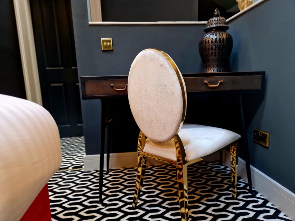 1 bedroom, individually decorated, individually furnished, free WiFi