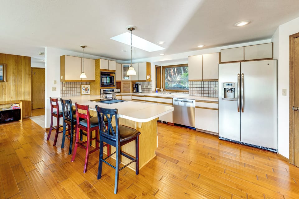 Kitchen | 1st Floor