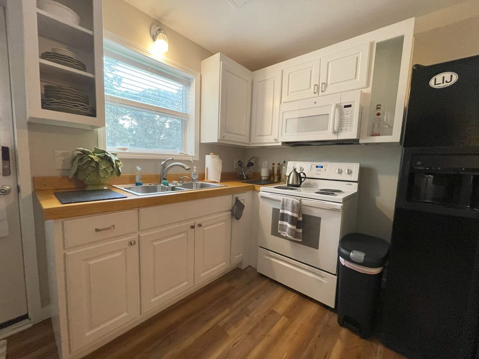 Cottage South