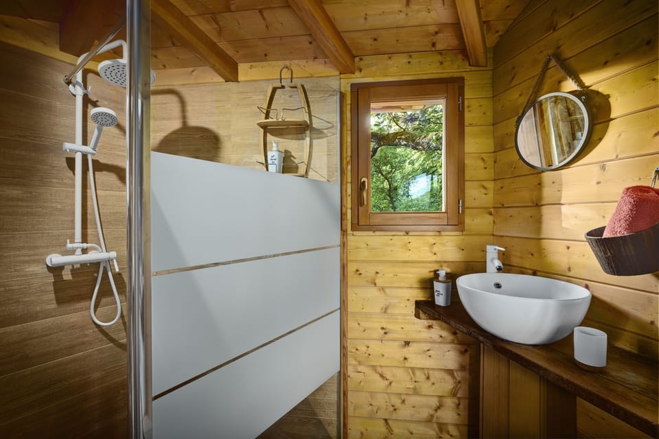 Romantic Tree House, Private Bathroom, Mountain View | Bathroom | Combined shower/tub, eco-friendly toiletries, hair dryer, towels