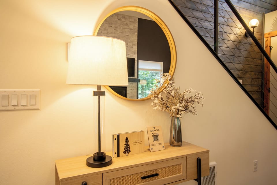 Sign our guest book before you leave and tell us about your stay!