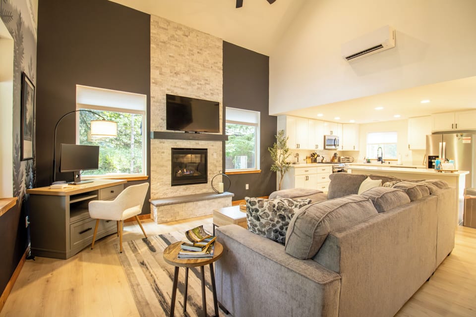 We have plenty of space for our guests to enjoy each others company.