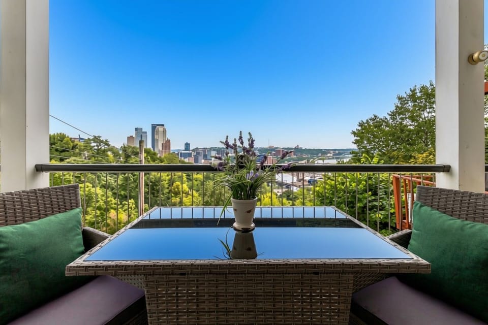 Framed by lush greenery and big skies. This private outdoor dining nook offers a quiet, romantic escape right in the city.