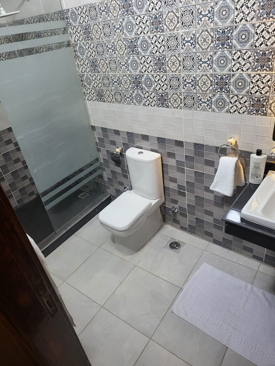 Luxury Triple Room | Bathroom