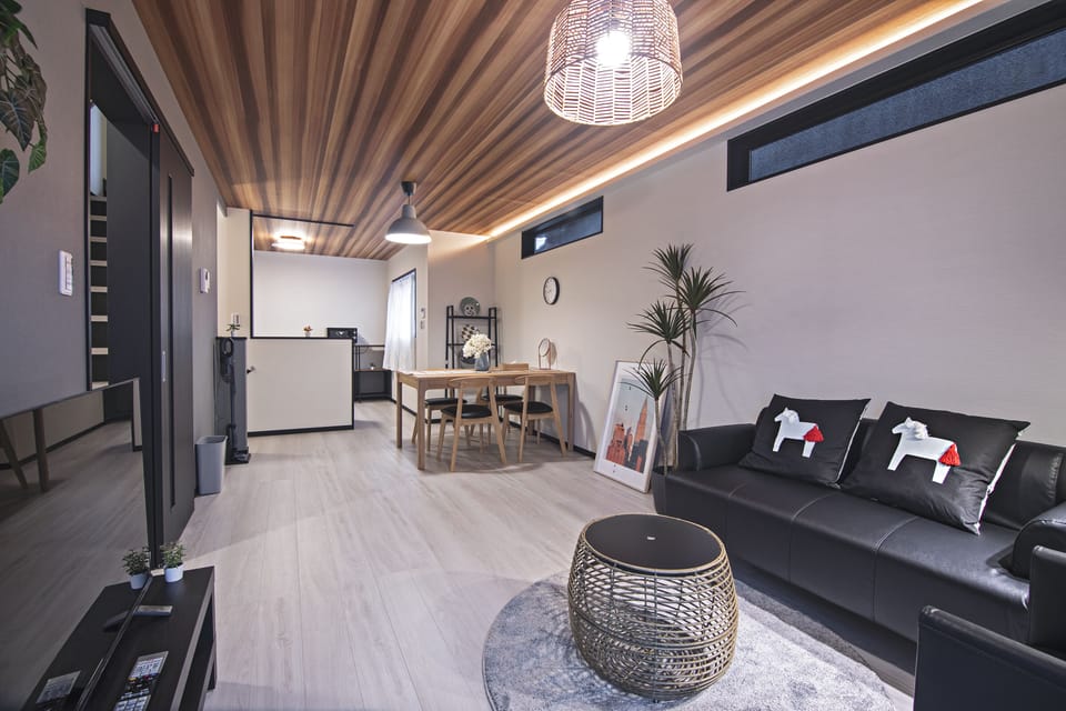 Superior Villa | Living room | 32-inch TV with digital channels