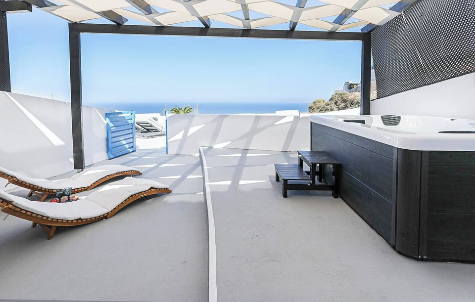 Apartment, 1 Bedroom, Balcony, City View | Balcony