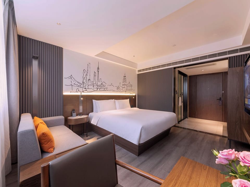 Superior Double Room, 1 King Bed | Down comforters, memory foam beds, minibar (free items), in-room safe