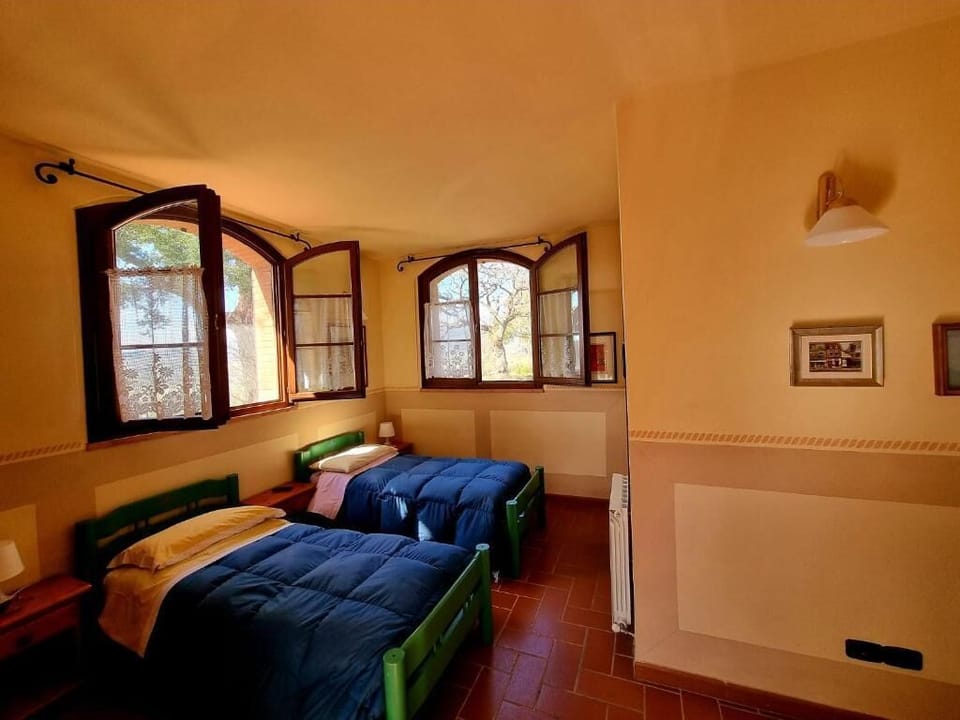 1 bedroom, individually decorated, individually furnished, free WiFi
