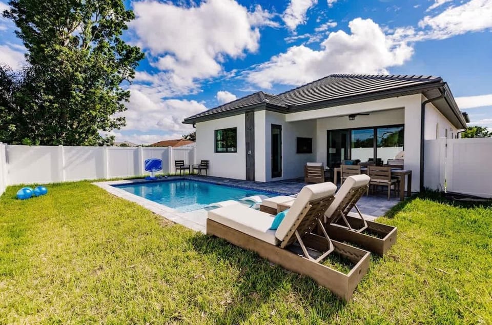 Come take a dip in the private pool. | Brisa del Mar by Boutiq Luxury Vacation Rentals | Naples, Florida