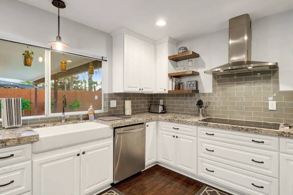 "Lovely place to stay in the Phoenix area. Close to the highway so getting anywhere was pretty quick. The neighborhood was quiet and peaceful. The house was clean and the kitchen was fully stocked with whatever you might need for cooking." -Jessica
