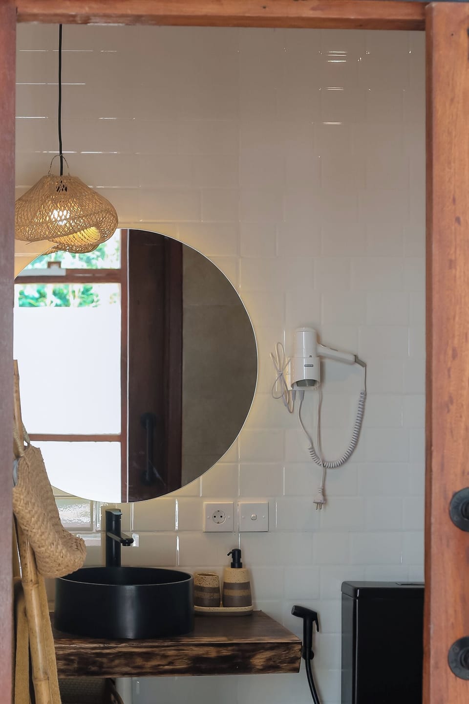 Panoramic Villa, Non Smoking, Pool View | Bathroom | Shower, rainfall showerhead, free toiletries, hair dryer