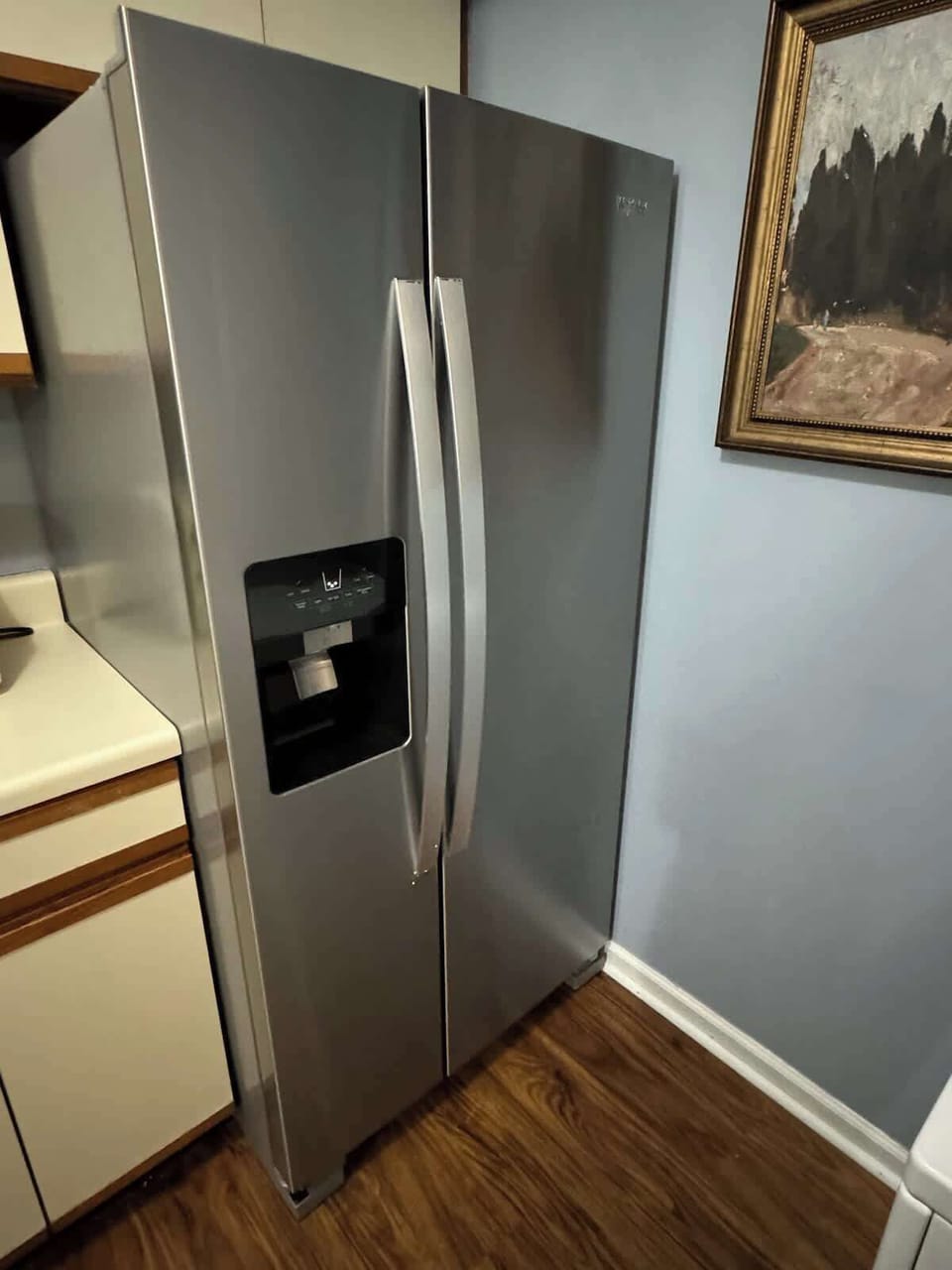 New refrigerator and freezer (2024) with convenient water dispenser and ice maker 