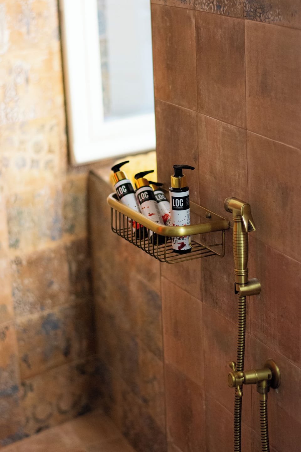 Family Duplex, City View | Bathroom | Shower, rainfall showerhead, free toiletries, towels