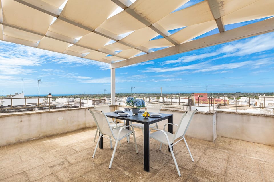 Apartment | Terrace/patio