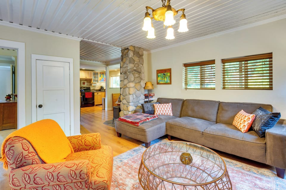 Cottage (2 Bedrooms) | Interior