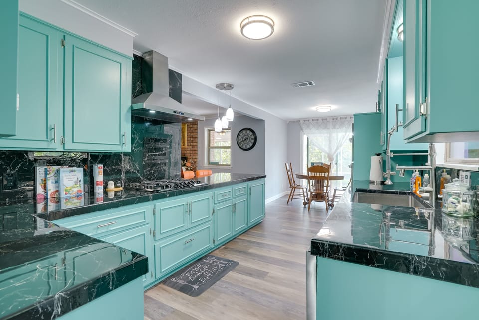 House (3 Bedrooms) | Interior