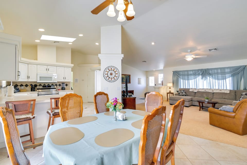 House (3 Bedrooms) | Interior
