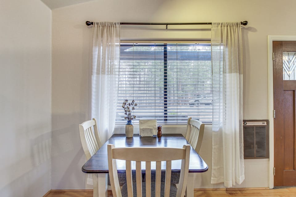 Cottage (3 Bedrooms) | Interior