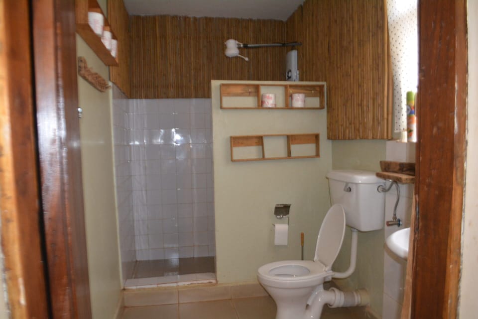 Standard Shared Dormitory (one bed in a men or women dorm, up to 8 guests) | Bathroom | Slippers