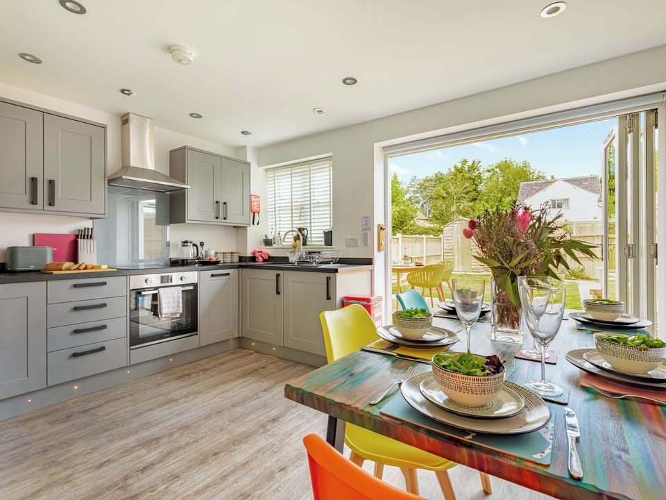 Kitchen/diner | Norfolk Broads Cottage, Stalham Staithe
