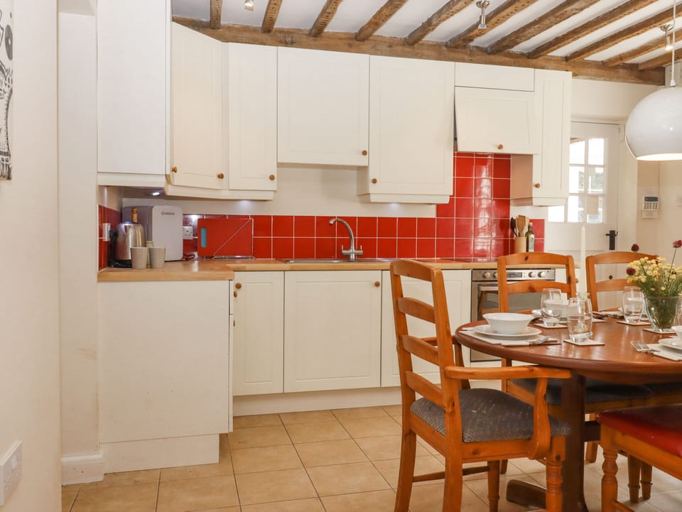 Fridge, dishwasher, electric kettle, cookware/dishes/utensils