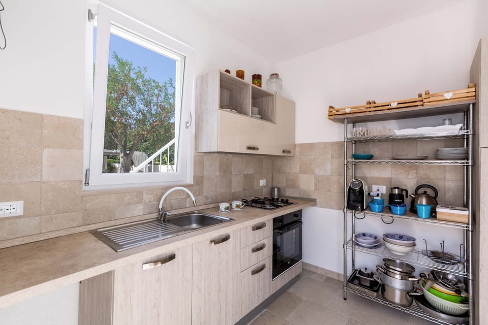 Villa | Private kitchen | Cookware/dishes/utensils