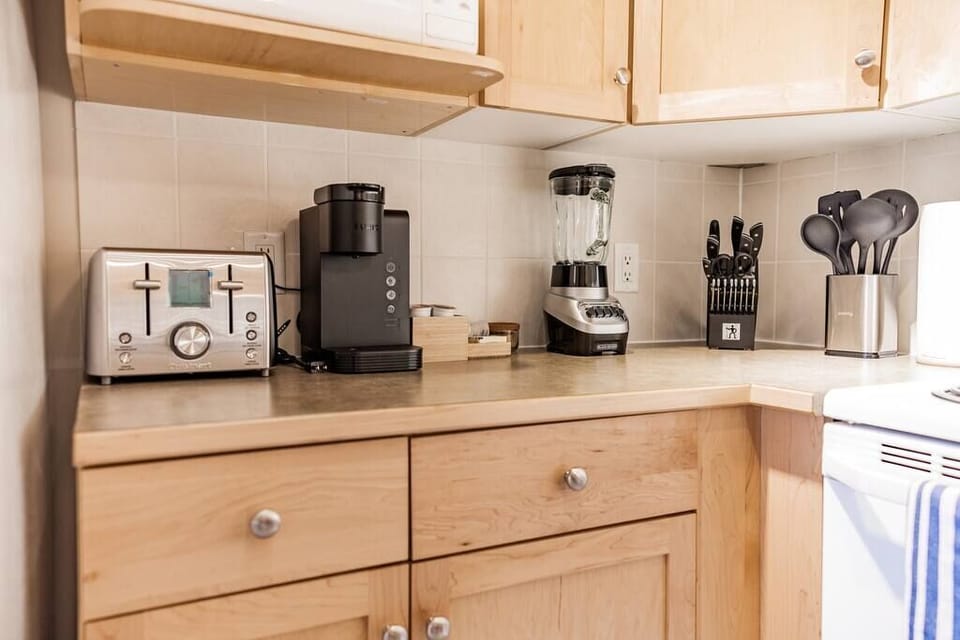 Kitchen Wares