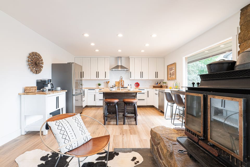 Wood-burning stove and kitchen