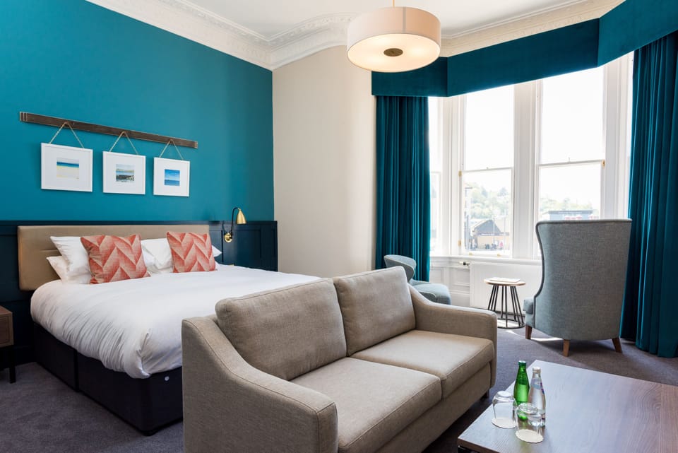 Suite | Egyptian cotton sheets, premium bedding, pillowtop beds, desk